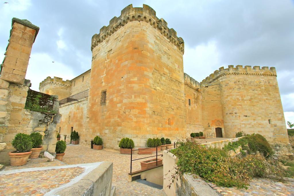 Posada Real Castillo Del Buen Amor Topas Exteriör bild