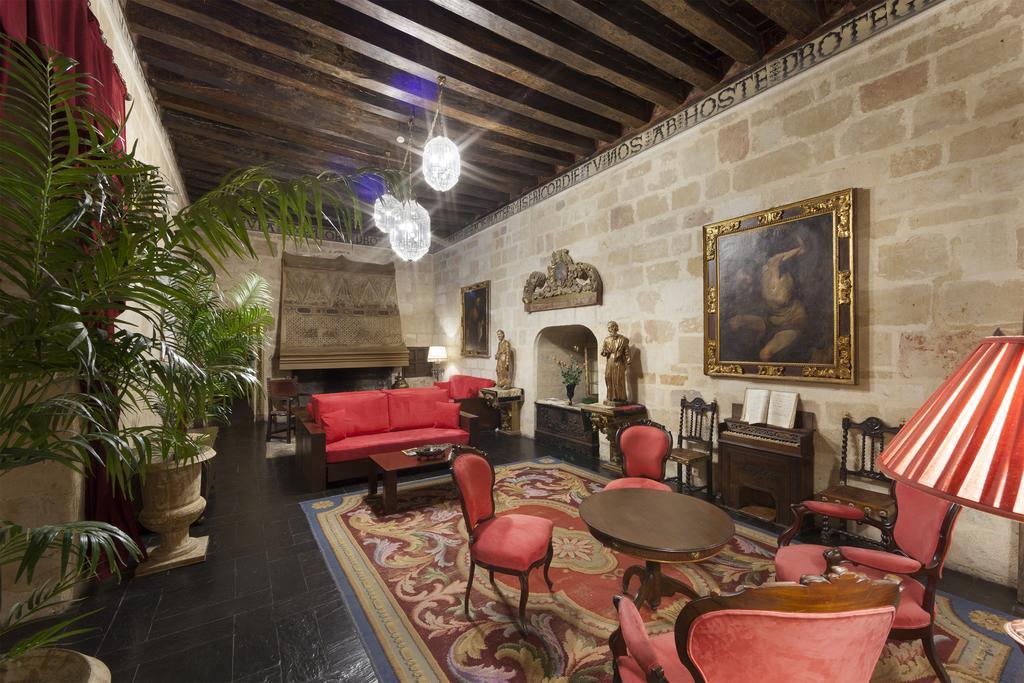 Posada Real Castillo Del Buen Amor Topas Exteriör bild